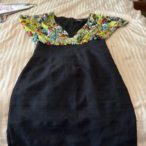Beautiful bodycon dress size 8